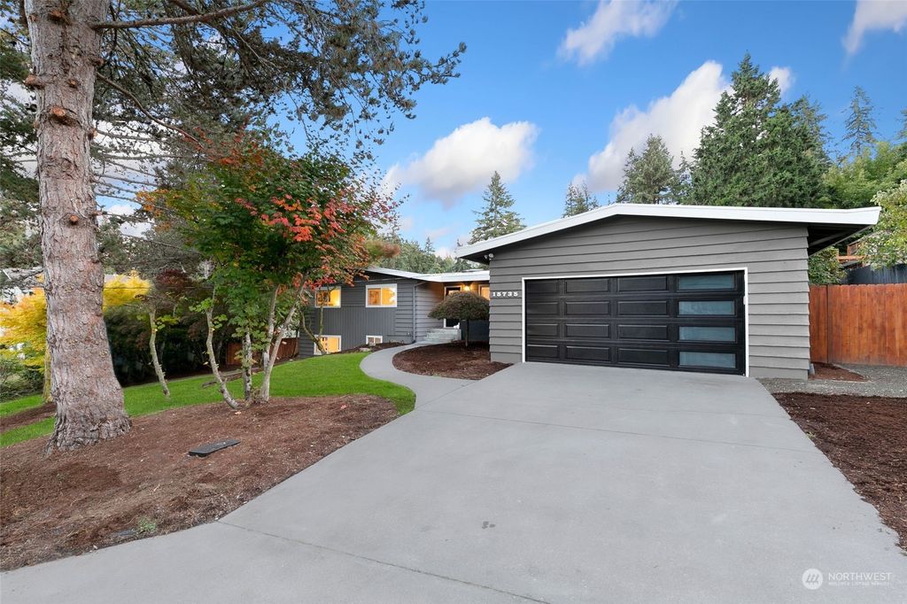 Photo of 15735 SE 25th Street, Bellevue, WA 98008 (MLS # 2170544)