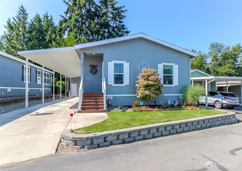 Photo of 2101 S 324th ST #23, Federal Way, WA 98003 (MLS # 2548389)