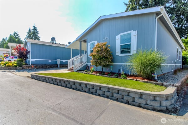 2101 S 324TH ST UNIT 23, FEDERAL WAY, WA 98003 - Image 0138726d12ff36a64ef5d8fdb52ab95e/3532032880