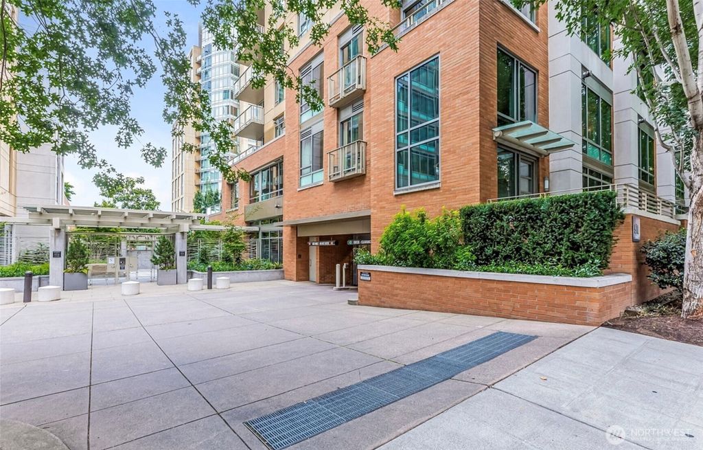 Photo of 910 Lenora Street #S1000, Seattle, WA 98121 (MLS # 2530272)