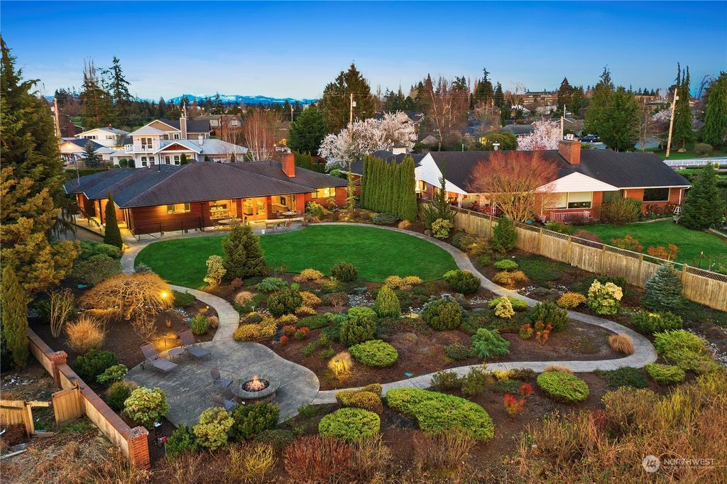 Photo of 428 Alverson Boulevard, Everett, WA 98201 (MLS # 2049701)