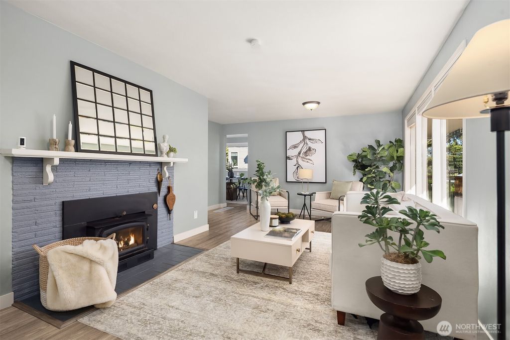 Photo of 1714 N 100th Street, Seattle, WA 98133 (MLS # 2440283)