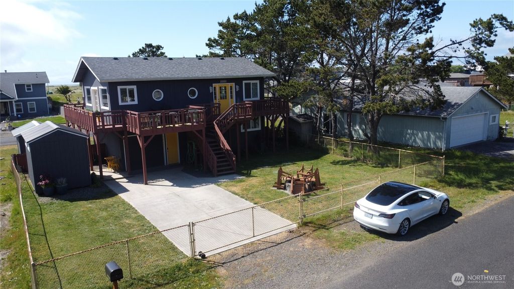 Photo of 29905 H Street Ct, Ocean Park, WA 98640 (MLS # 2521803)