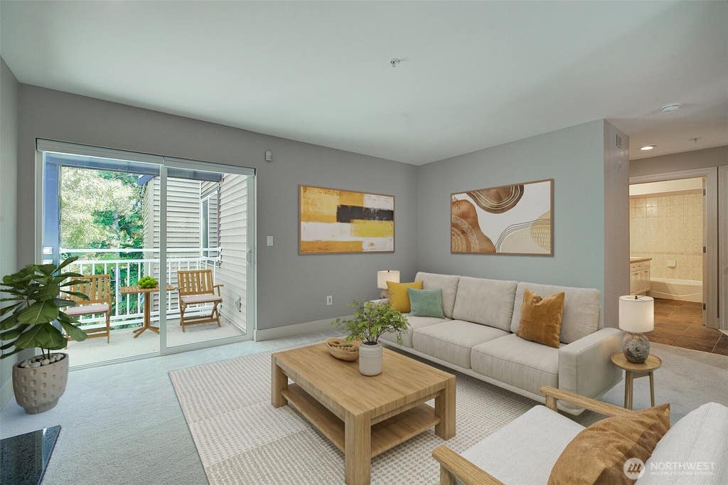Photo of 215 20th Avenue E #307, Seattle, WA 98112 (MLS # 2539111)