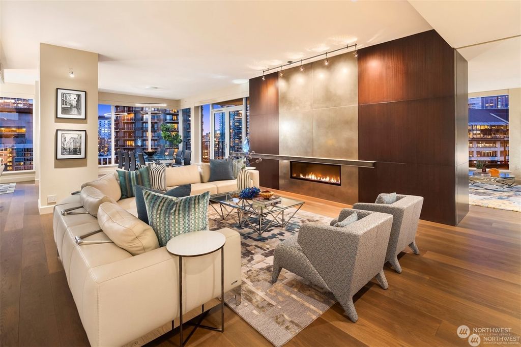 Photo of 1920 4th Avenue #2704, Seattle, WA 98101 (MLS # 2213179)