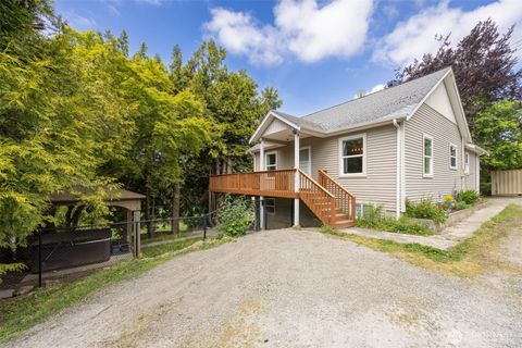 Photo of 3417 Lindsay Avenue, Bellingham, WA 98229 (MLS # 2527156)