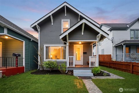 Photo of 3530 Lombard Avenue, Everett, WA 98201 (MLS # 2513984)