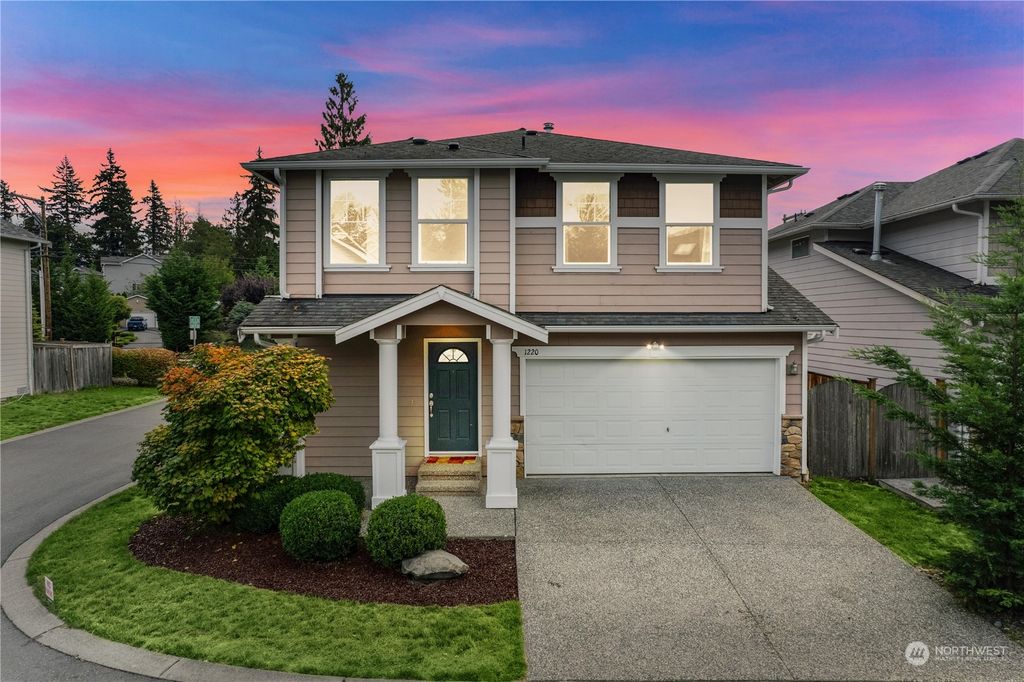 Photo of 1220 149th Place SW #13, Lynnwood, WA 98087 (MLS # 2162426)