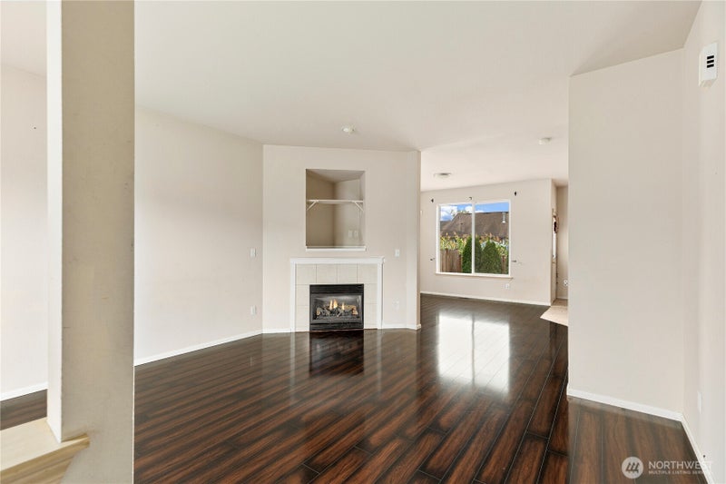 1104 183rd Street Ct E