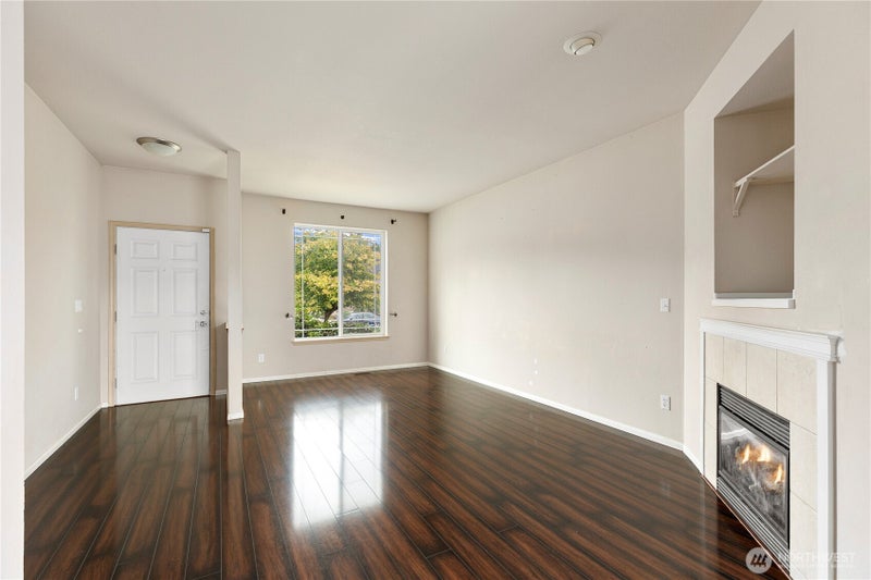 1104 183rd Street Ct E