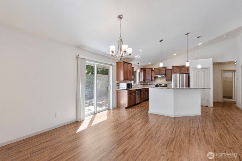 1790 Westside Court