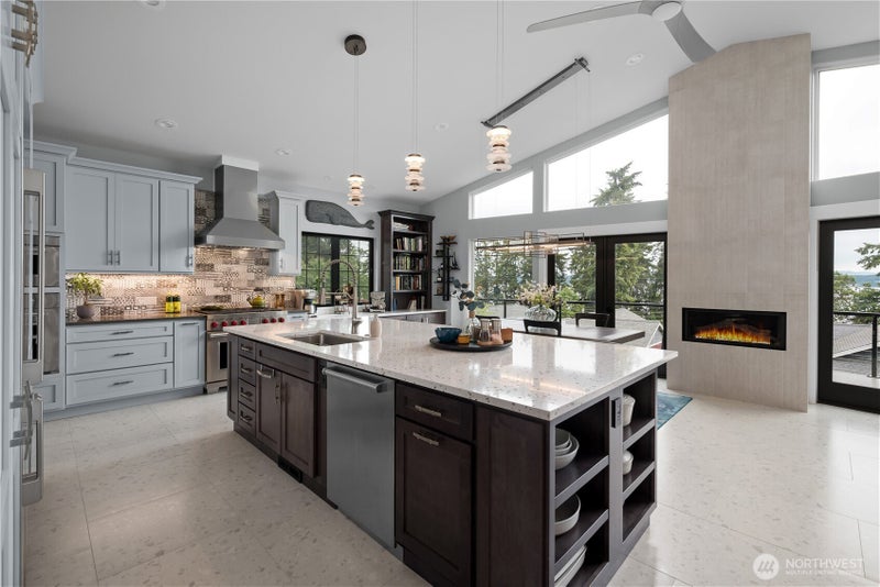 3751 Morning Glory Lane