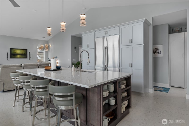 3751 Morning Glory Lane