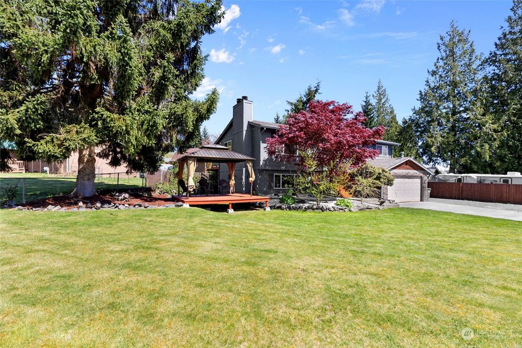 Photo of 11921 24th Place NE, Lake Stevens, WA 98258 (MLS # 2217545)