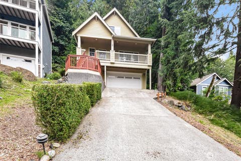 Photo of 38 Rose Ridge Loop, Bellingham, WA 98229 (MLS # 2559838)
