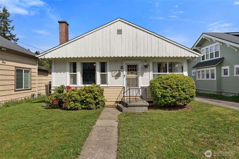 Photo of 626 NW Quincy Place, Chehalis, WA 98532 (MLS # 2513632)