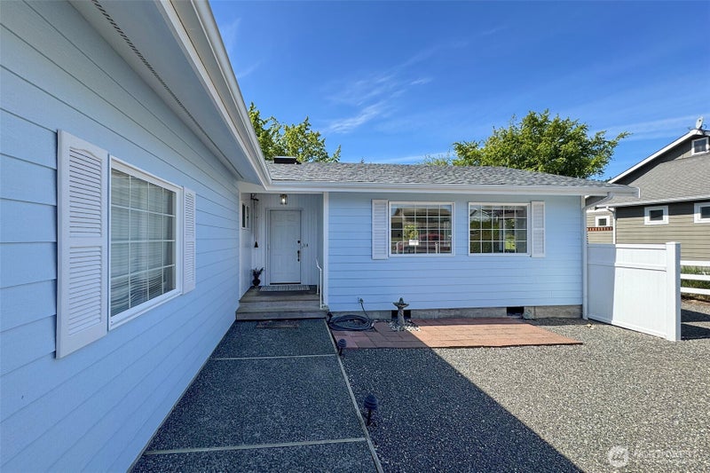 251 Meadowlark Lane