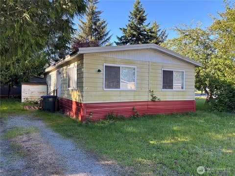 Photo of 4015 Eliza Ave AVE #82, Bellingham, WA 98226 (MLS # 2540030)