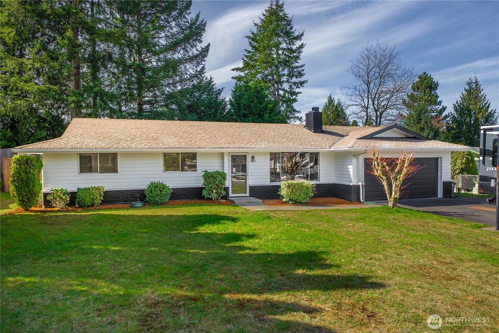 Photo of 25821 145th Place SE, Kent, WA 98042 (MLS # 2349518)