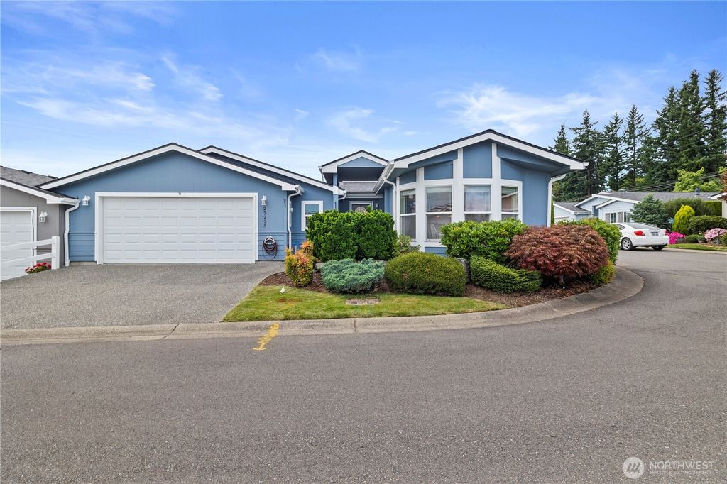 Photo of 27225 217th Place SE #161, Maple Valley, WA 98038 (MLS # 2415799)