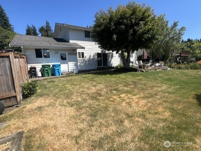 19827 11th Avenue NW