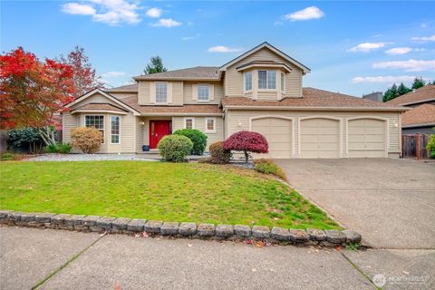 Photo of 101 Eagle Ridge Drive E, Puyallup, WA 98374 (MLS # 2390607)