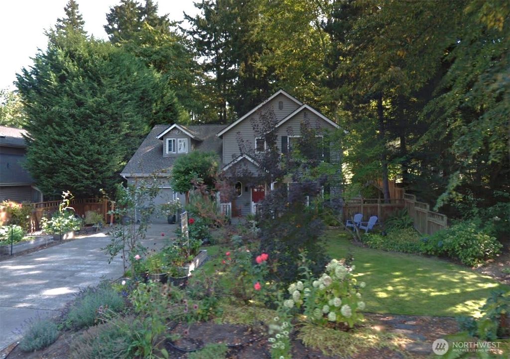 Photo of 1510 7th Street, Kirkland, WA 98033 (MLS # 2369823)