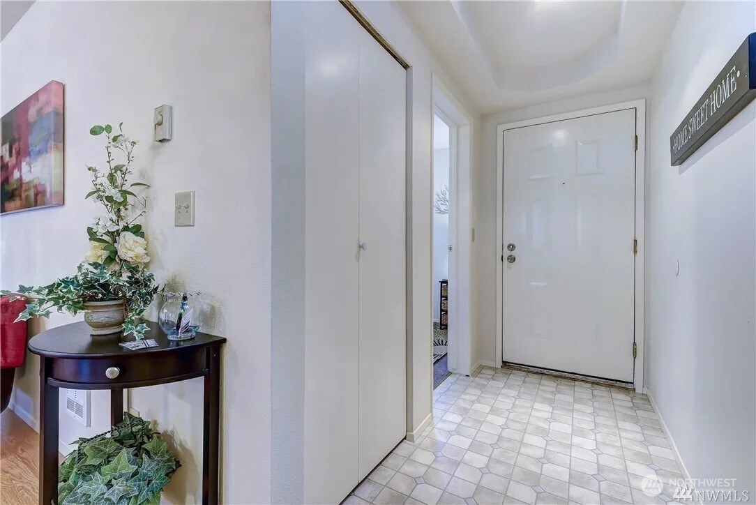 5300 Harbour Pointe Boulevard 304C