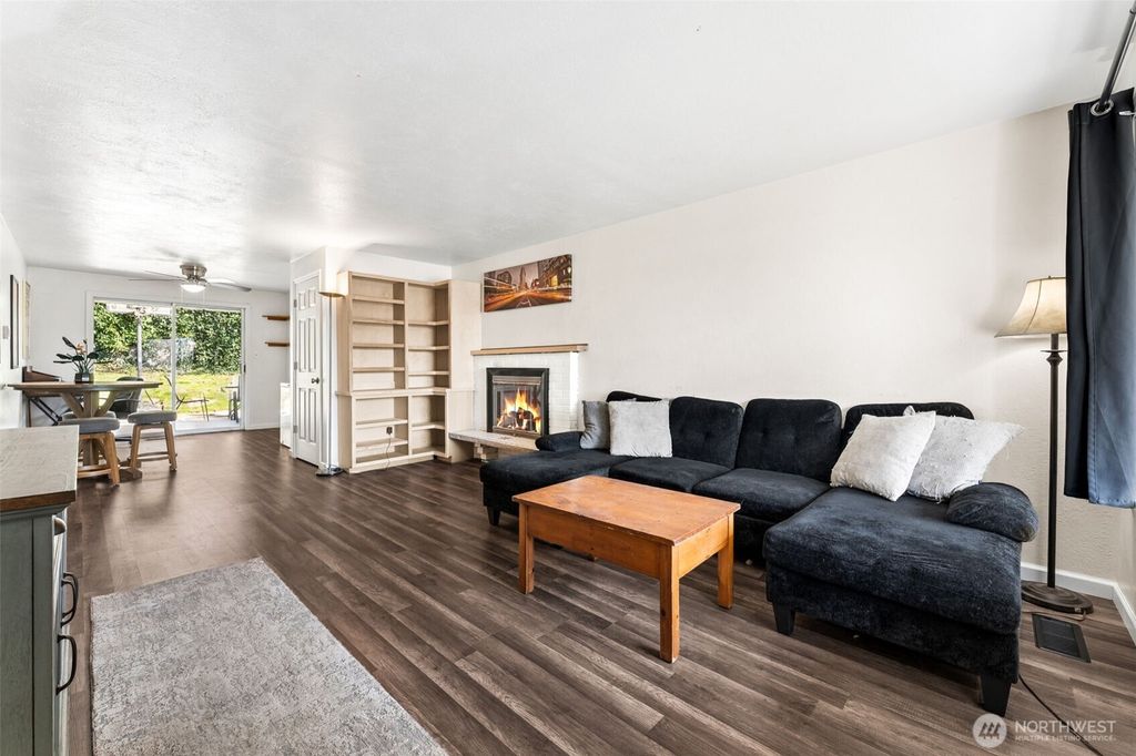 Photo of 8635 S G Street, Tacoma, WA 98444 (MLS # 2504468)