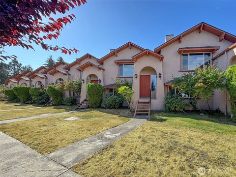 Photo of 1212 E Craig Avenue #3, Port Angeles, WA 98362 (MLS # 2417538)