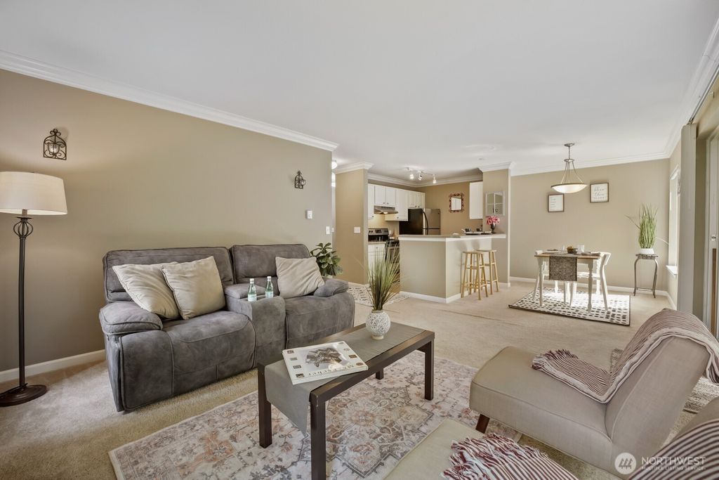 Photo of 31500 33rd Place SW #C204, Federal Way, WA 98023 (MLS # 2529641)