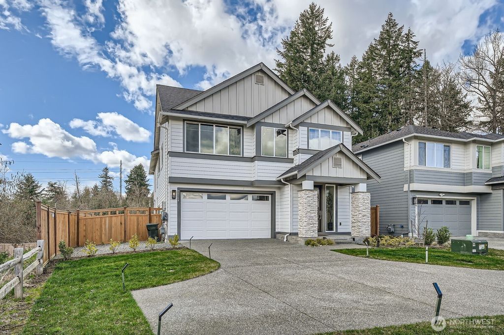 Photo of 25109 160th Place SE, Covington, WA 98042 (MLS # 2349282)