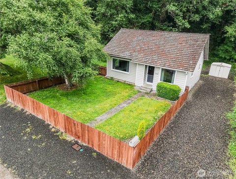 Photo of 1312 E Summit Street, Aberdeen, WA 98520 (MLS # 2546424)