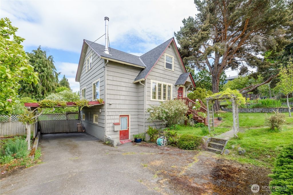 Photo of 2409 S Chase Street, Port Angeles, WA 98362 (MLS # 2528465)