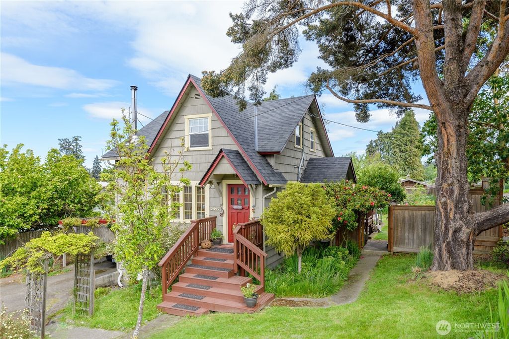 Photo of 2409 S Chase Street, Port Angeles, WA 98362 (MLS # 2528465)