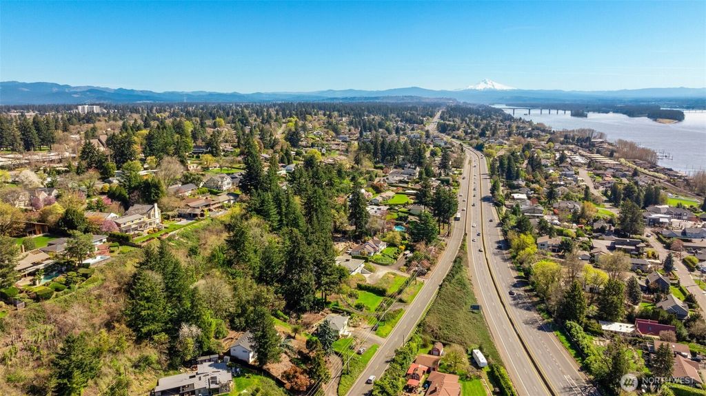 Photo of 6108 E Evergreen Boulevard #A, Vancouver, WA 98661 (MLS # 2499691)