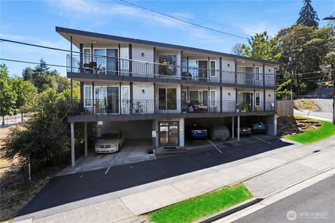 Photo of 2701 S Walden Street, Seattle, WA 98144 (MLS # 2562531)