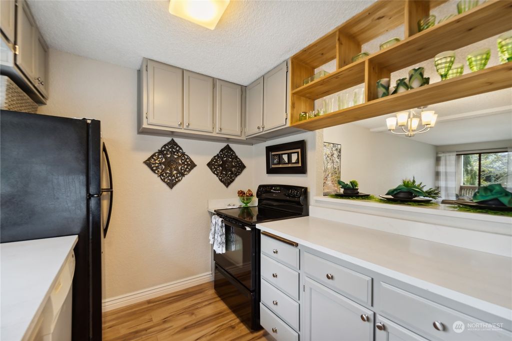 Photo of 1800 Grant Avenue S #B3, Renton, WA 98055 (MLS # 2057712)