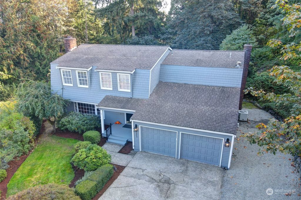 Photo of 17525 NE 31st Court, Redmond, WA 98052 (MLS # 2001902)