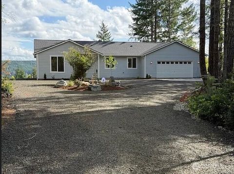 Photo of 316 NE Southridge Drive, Belfair, WA 98528 (MLS # 2456591)