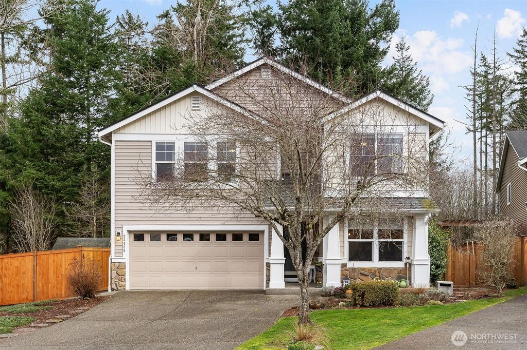 Photo of 23425 SE 261st Court, Maple Valley, WA 98038 (MLS # 2481599)