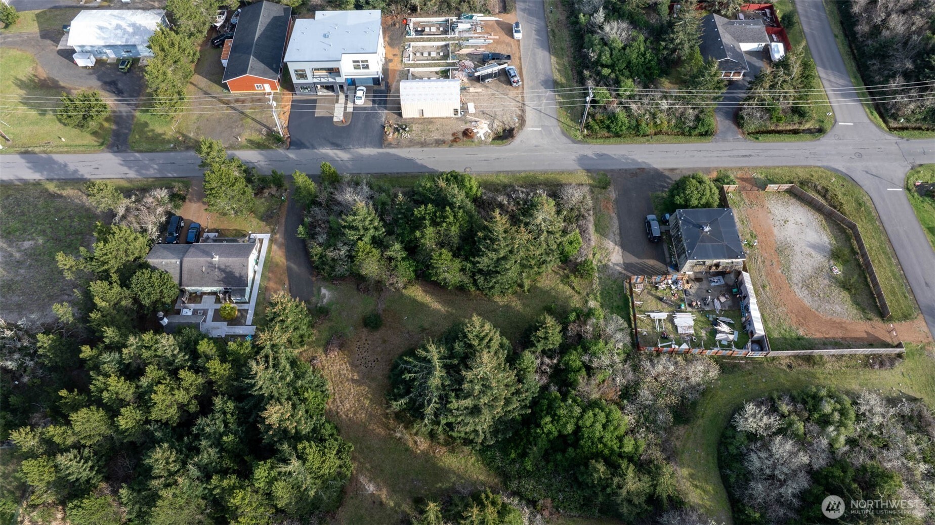 949 Tonquin Avenue SW