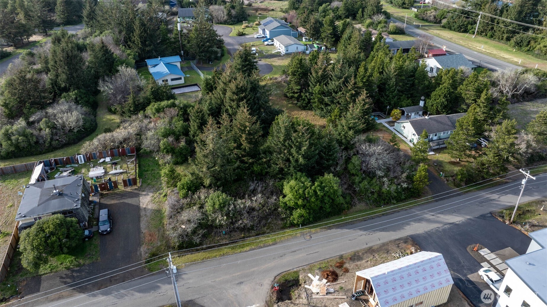 949 Tonquin Avenue SW