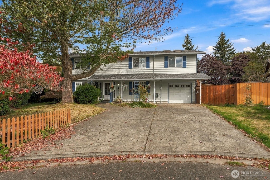 Photo of 28807 20th Place S, Federal Way, WA 98003 (MLS # 2587863)
