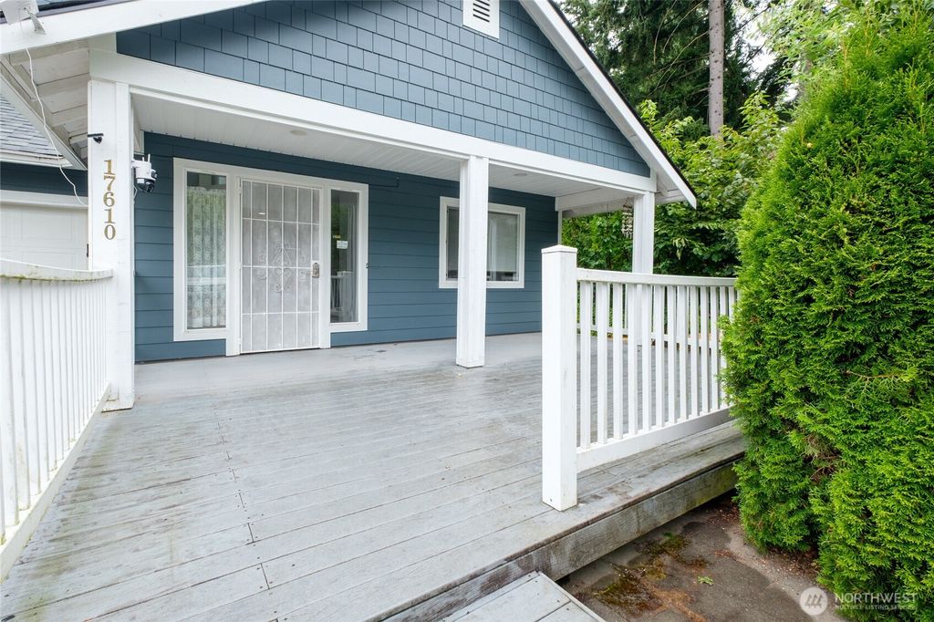 Photo of 17610 14th Place W, Lynnwood, WA 98037 (MLS # 2413506)