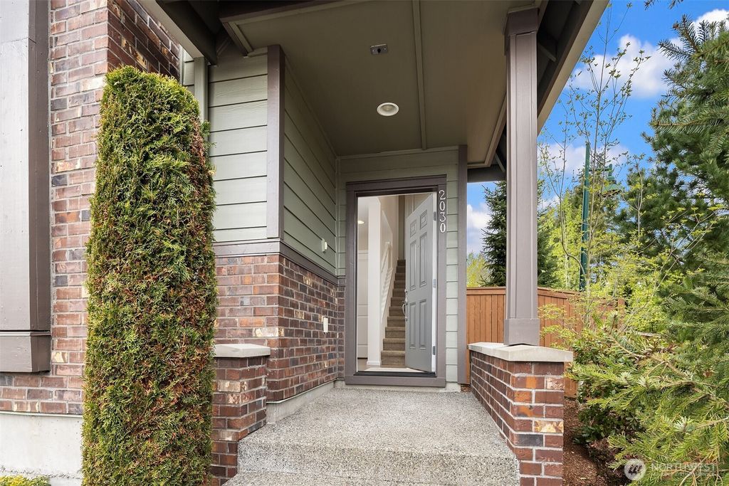 Photo of 2030 113th Place SE, Everett, WA 98208 (MLS # 2356752)