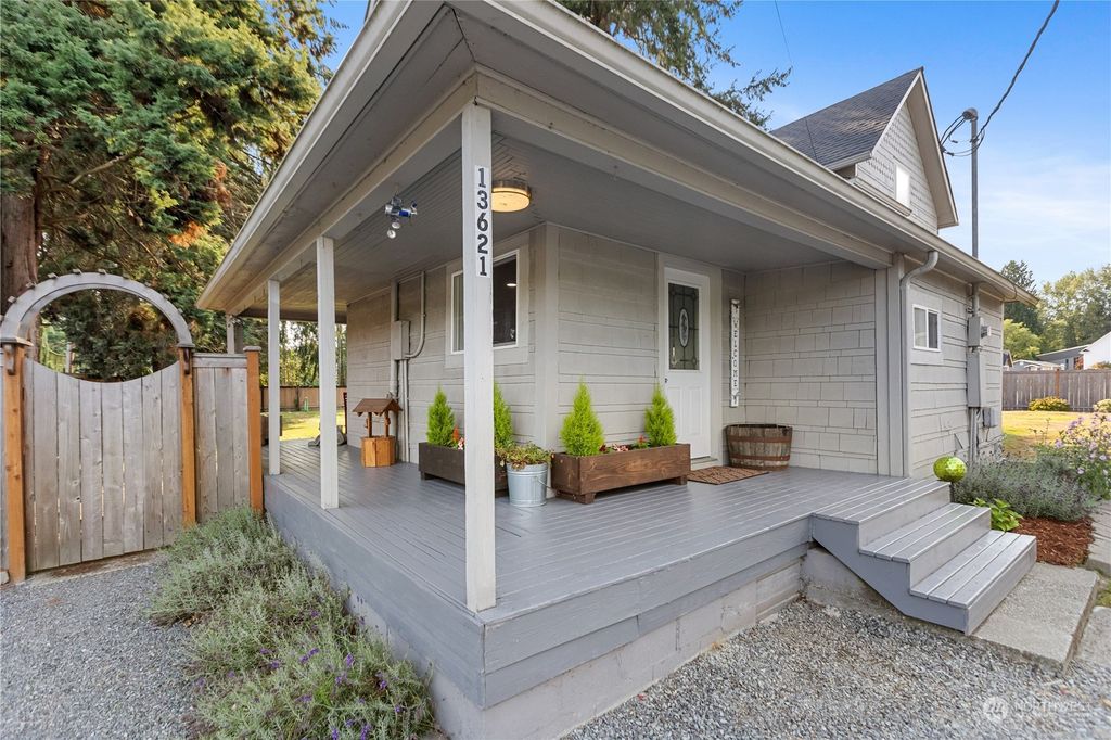 Photo of 13621 S Machias Road, Snohomish, WA 98290 (MLS # 2149541)
