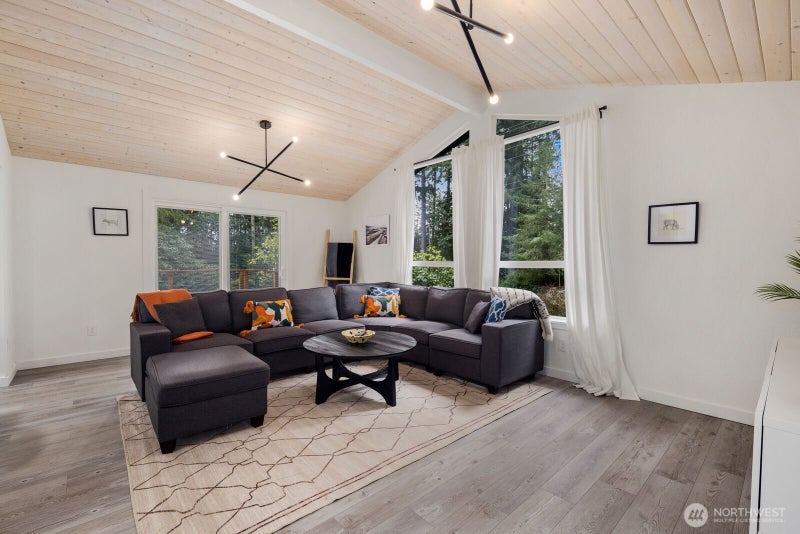 11132 Country Club Drive