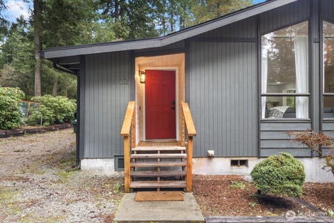 Photo of 11132 Country Club Drive, Anderson Island, WA 98303 (MLS # 2571061)