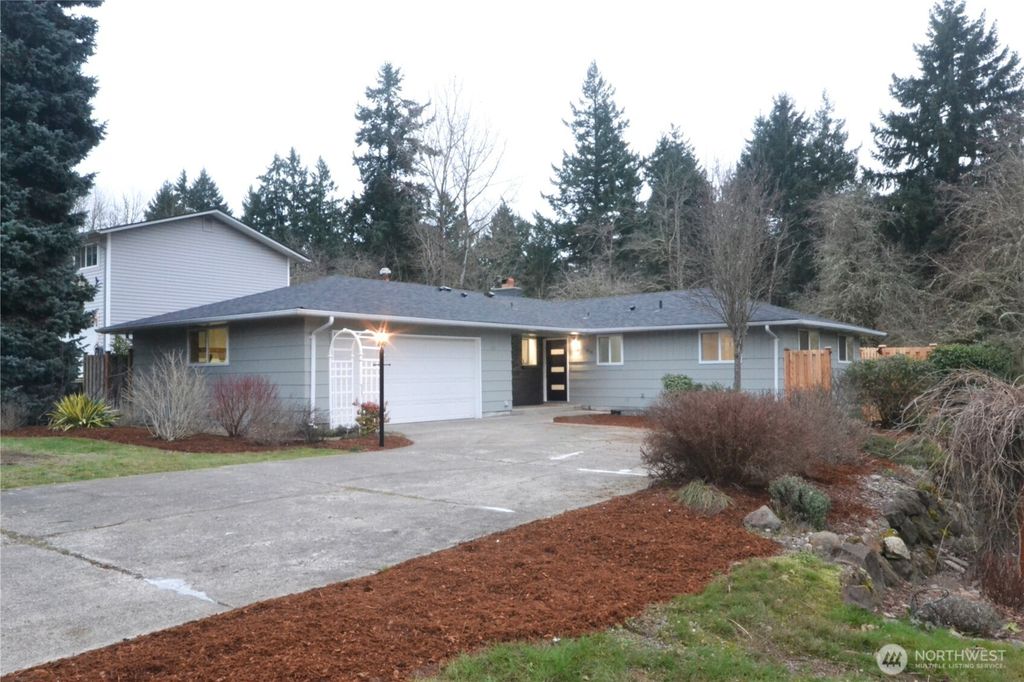 Photo of 1410 Beech Avenue, Steilacoom, WA 98388 (MLS # 2468726)